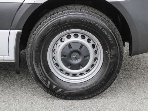 New 2025 Mercedes-Benz Sprinter 2500 image 11