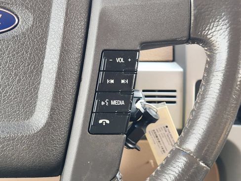 Used 2012 Ford F150 Lariat w/ Lariat Chrome Pkg RWD image 31