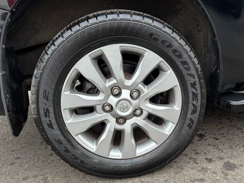 Used 2008 Toyota Sequoia Limited image 11