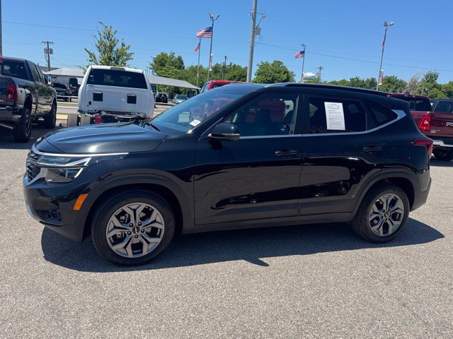 Used 2024 Kia Seltos S FWD image 3