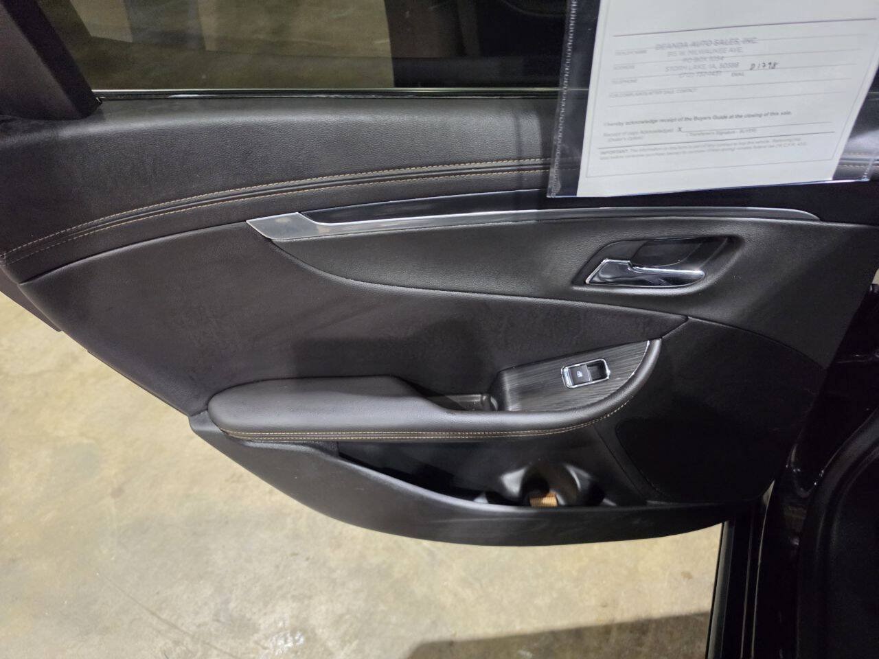 Used 2019 Chevrolet Impala LT FWD image 24