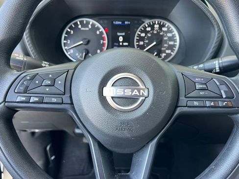 Used 2024 Nissan Sentra S FWD image 28