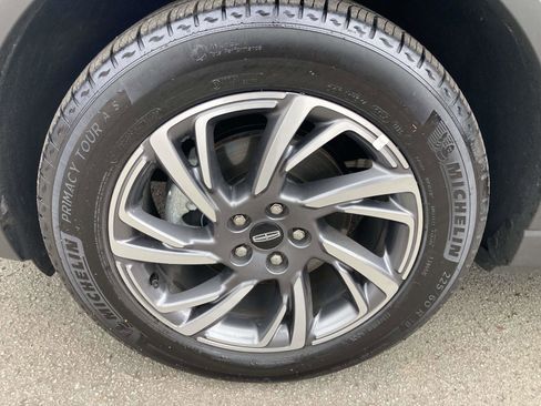 New 2025 Lincoln Corsair FWD w/ Equipment Group 101A image 14