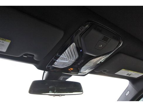 Used 2022 BMW 330i Sedan w/ Driving Assistance Package image 25