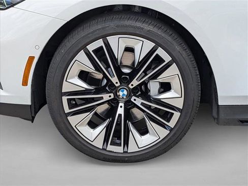 Used 2026 BMW 530i w/ Premium Package image 25