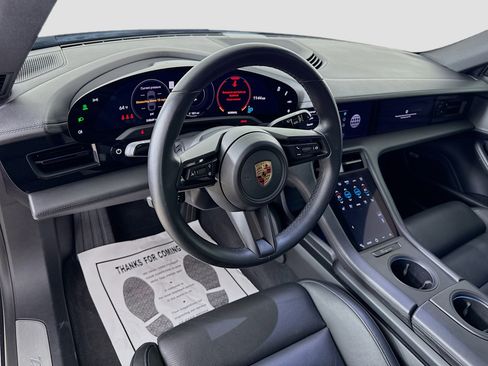 Used 2020 Porsche Taycan 4S w/ Premium Package image 9