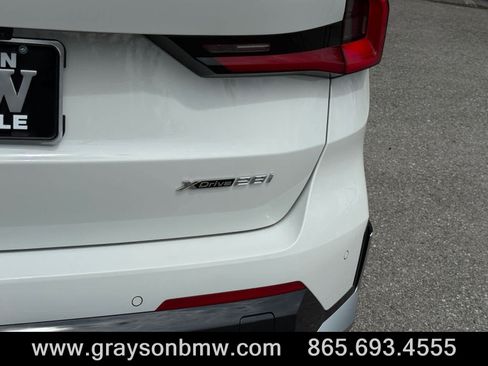 Used 2026 BMW X1 xDrive28i w/ Convenience Package AWD/4WD image 11