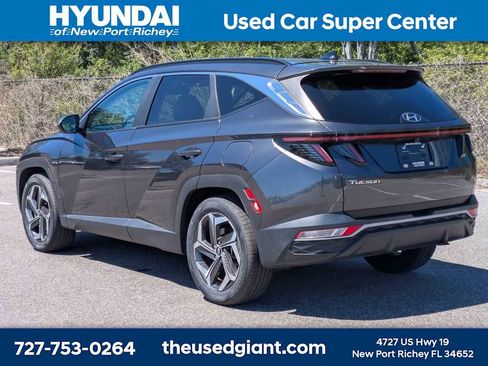 Certified 2022 Hyundai Tucson SEL w/ Convenience + Premium Package FWD image 3