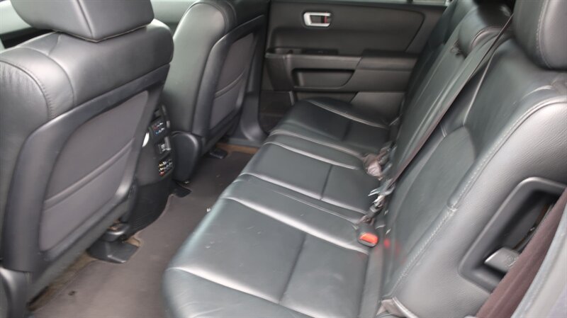 Used 2013 Honda Pilot Touring image 26