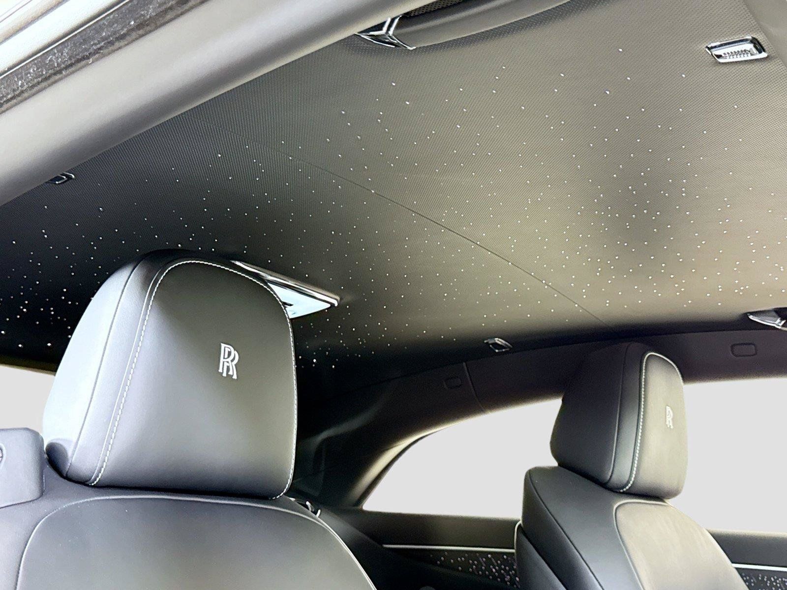 Used 2025 Rolls-Royce Spectre AWD/4WD image 30