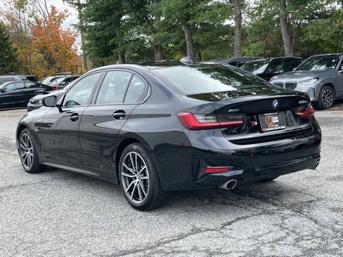 Used 2022 BMW 330e xDrive w/ Premium Package image 5