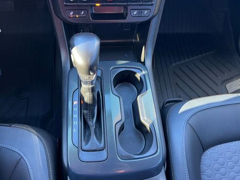Used 2022 Chevrolet Colorado Z71 w/ Safety Package image 30