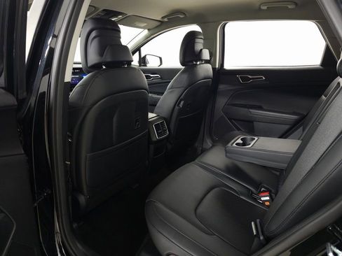 Used 2023 Kia Sportage EX image 29