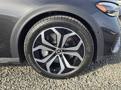 New 2026 Mercedes-Benz E 450 4MATIC All-Terrain Wagon image 9