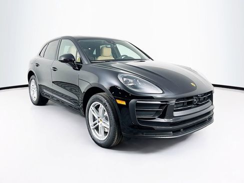 New 2026 Porsche Macan image 7