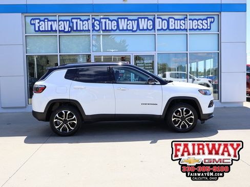 Used 2022 Jeep Compass Limited AWD/4WD image 1
