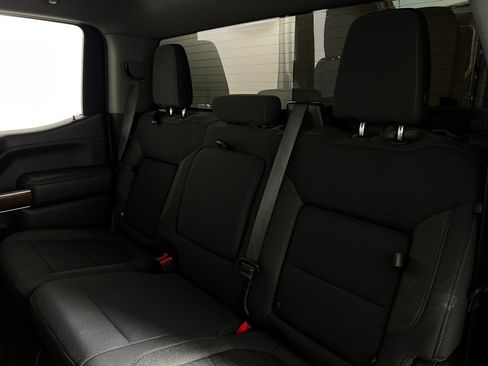 Used 2021 GMC Sierra 1500 Elevation w/ LPO, Elevation Black Package image 22