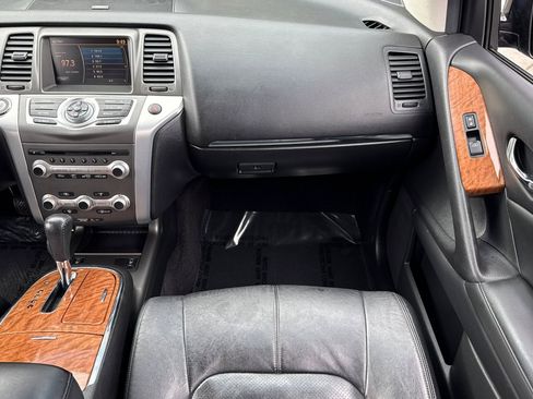 Used 2011 Nissan Murano LE image 29