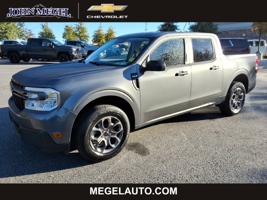 Used 2023 Ford Maverick XLT FWD image 1