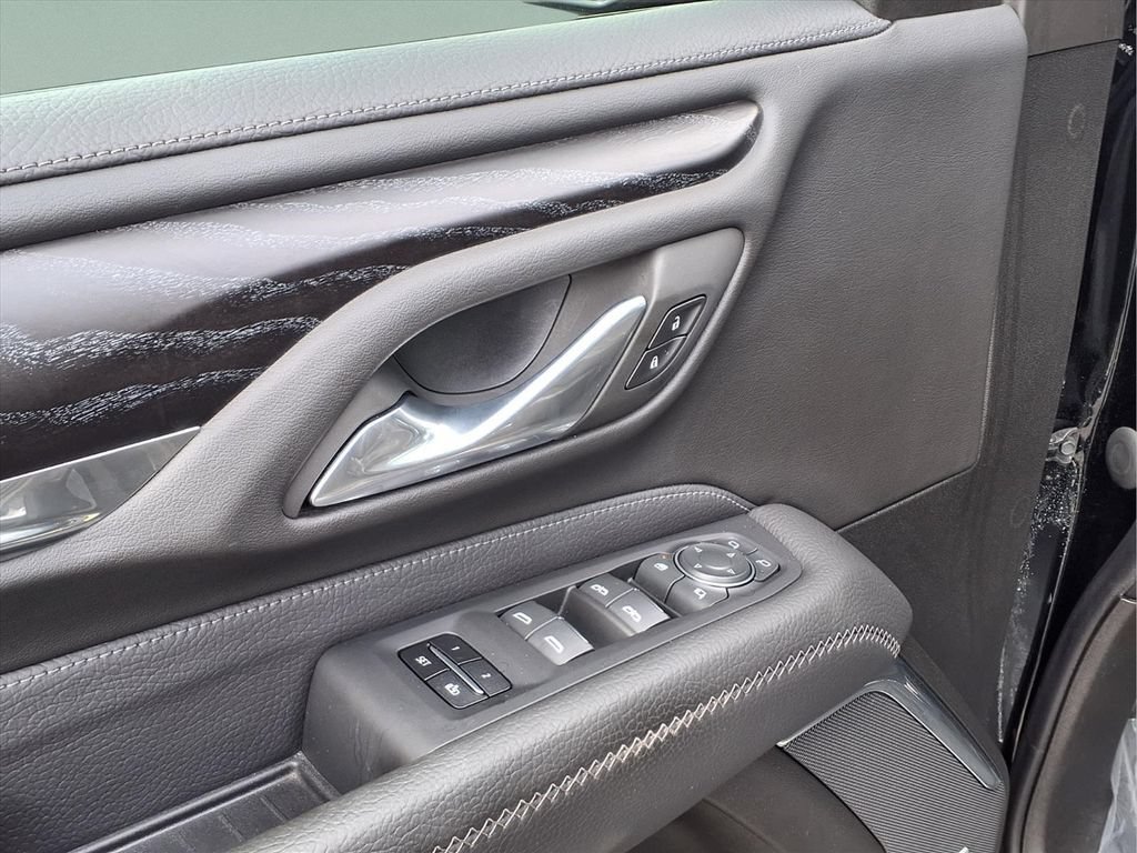 Certified 2023 GMC Yukon Denali w/ LPO, Floor Liner Package AWD/4WD image 13