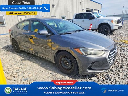 Used 2018 Hyundai Elantra SE FWD image 5