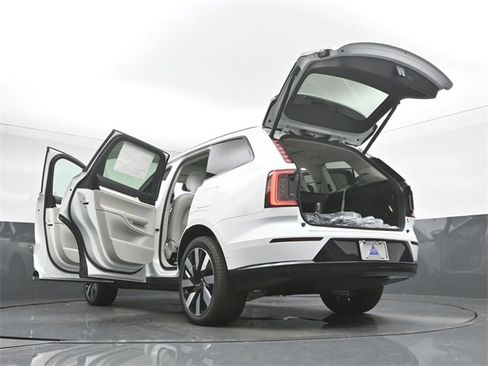 New 2025 Volvo EX90 Plus w/ Protection Package Premier image 52