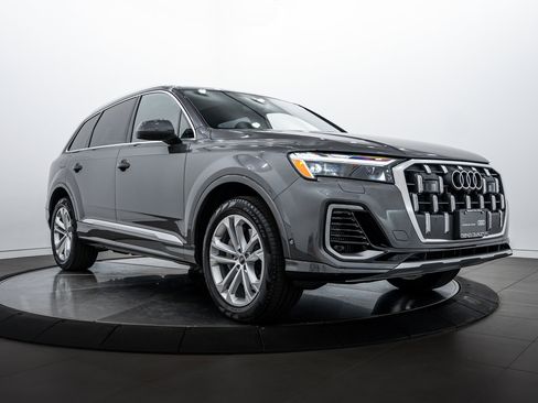 Certified 2025 Audi Q7 3.0T Premium Plus w/ Premium Plus Package image 1