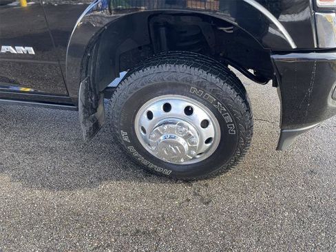 Certified 2021 RAM 3500 Limited image 11