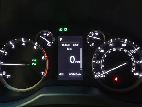 Used 2023 Lexus GX 460 Premium AWD/4WD image 11