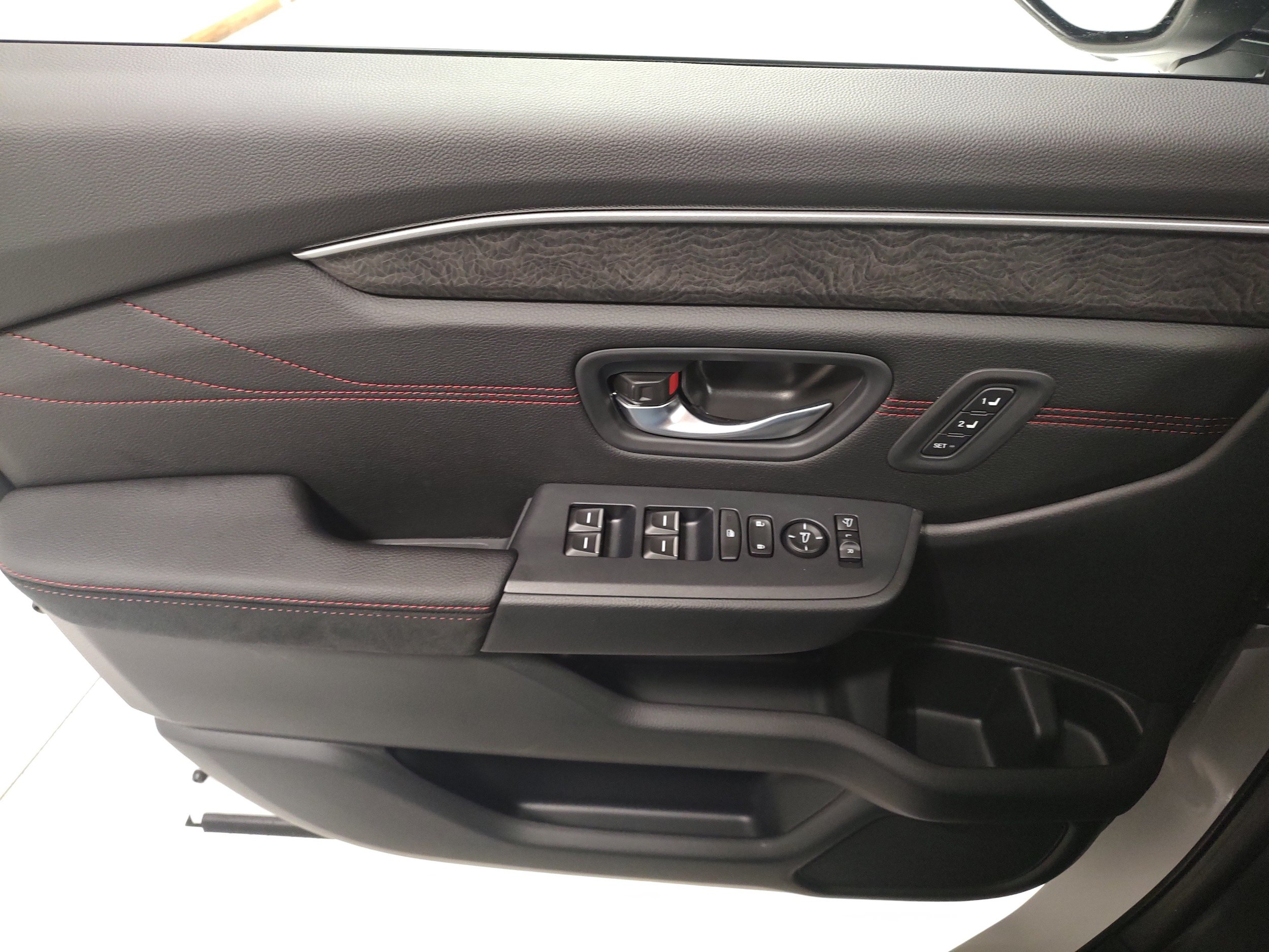 New 2026 Honda Pilot Black Edition image 9