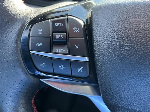 Used 2023 Ford Explorer ST-Line w/ Class IV Trailer Tow Package image 32