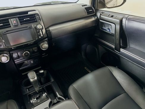 Used 2019 Toyota 4Runner TRD Off-Road Premium image 19