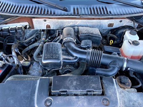 Used 2012 Ford Expedition EL XLT image 31