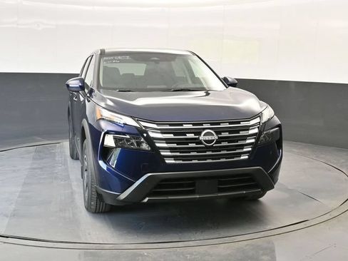 Used 2026 Nissan Rogue SV FWD image 7