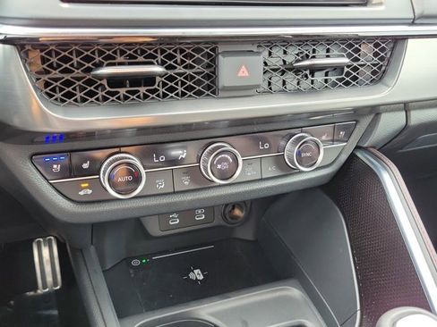 Certified 2025 Acura ADX A-Spec image 19