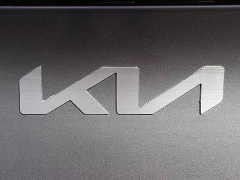 Used 2024 Kia Sportage LX image 51