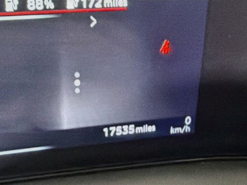 Used 2024 Nissan Ariya AWD image 19