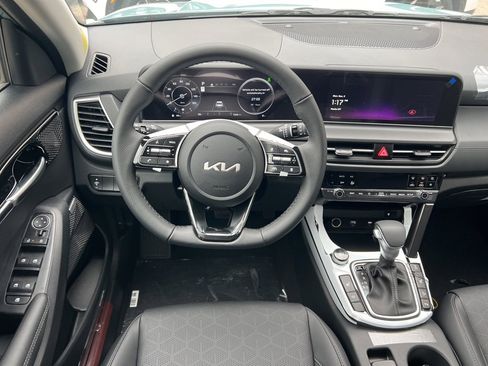 New 2026 Kia Seltos SX image 11