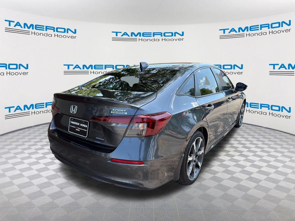 Used 2025 Honda Civic Sport image 5
