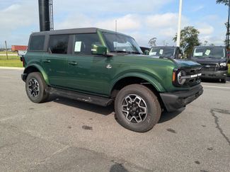 New 2025 Ford Bronco Outer Banks video 2