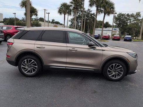 Used 2020 Lincoln Corsair FWD w/ Equipment Group 101A image 3