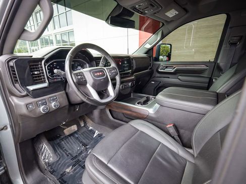 Used 2024 GMC Sierra 2500 SLT w/ Max Trailering Package AWD/4WD image 12