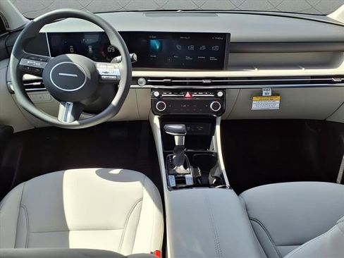 New 2025 Hyundai Tucson SEL image 14