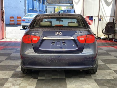 Used 2010 Hyundai Elantra GLS FWD image 5