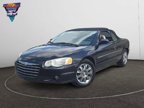 Used 2005 Chrysler Sebring Limited image 1