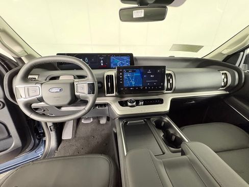 New 2027 Ford Expedition Max Active RWD image 8
