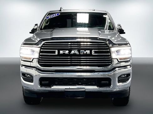 Used 2021 RAM 2500 Laramie AWD/4WD image 2