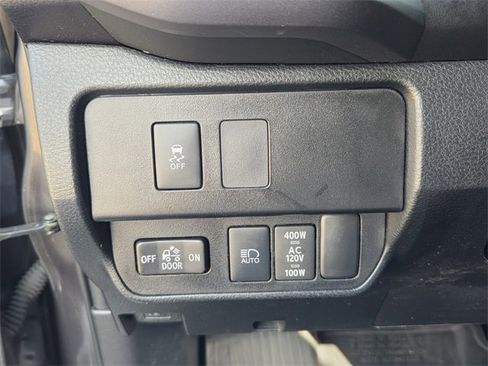 Used 2020 Toyota Tacoma TRD Sport image 25