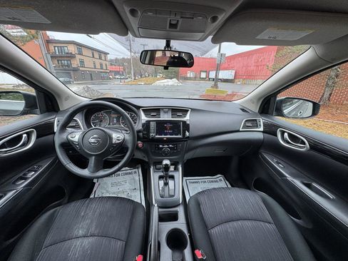 Used 2019 Nissan Sentra SV w/ Special Edition Package image 7