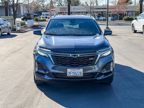 Used 2022 Chevrolet Equinox RS w/ Infotainment Package image 6